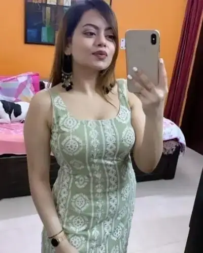 Call Girl in Fatehgarh